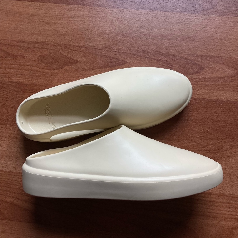 Fear of God The California Mule Slide Size 41 Euro Men’s 8/8.5 Women’s 9.5/10 US